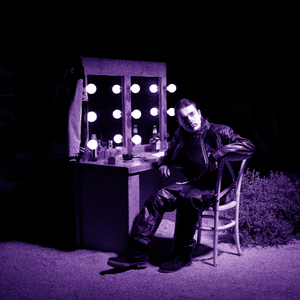 学长含着小奶头吸允玩弄视频
