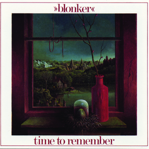 学长含着小奶头吸允玩弄视频
